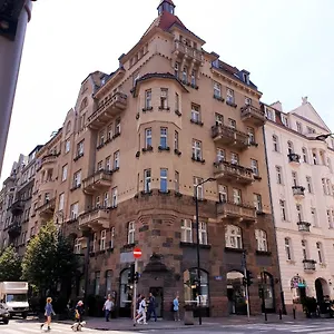 Centrum Lwowska Гостевой дом Варшава